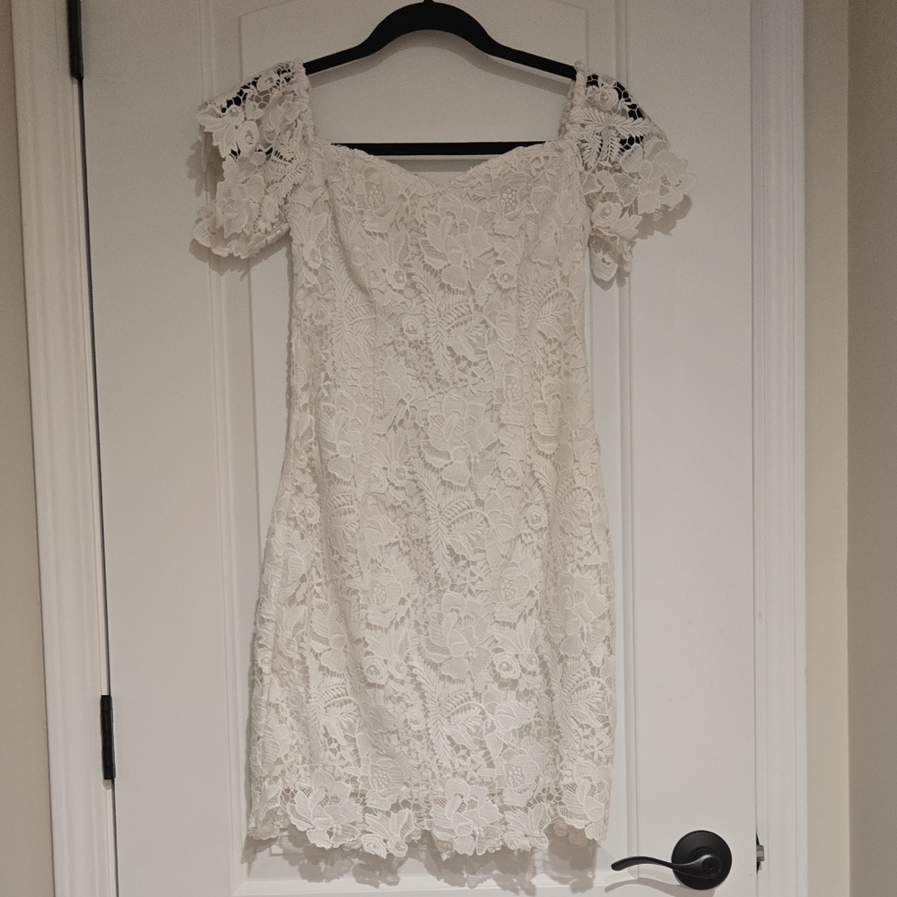 Guess White Lace Off-Shoulder Mini Dress
